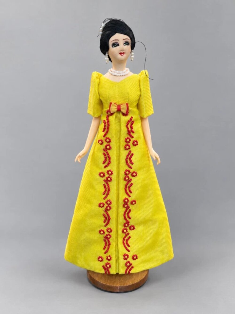 Vintage Philippines Filipina Doll Traditional Yellow Dress Folk Art 11.5”